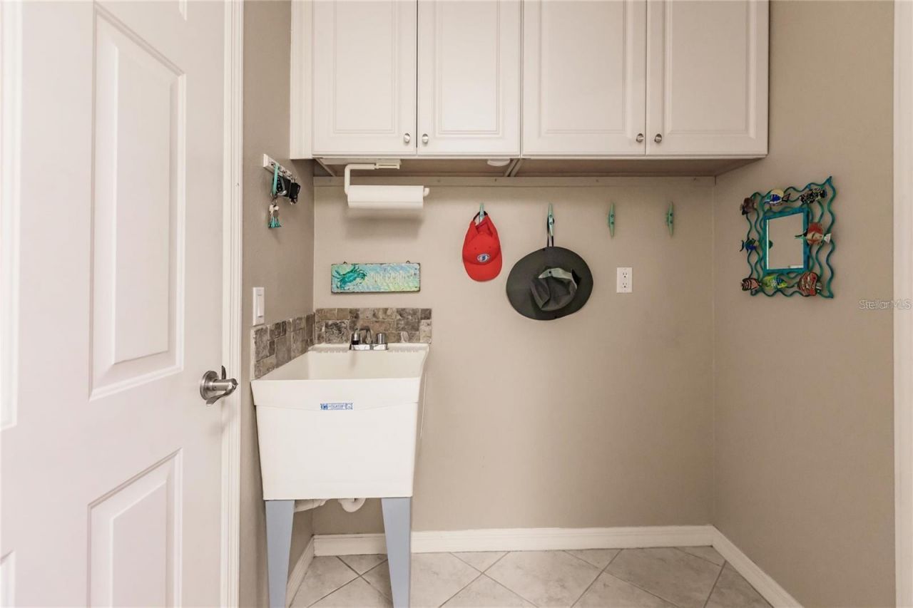 323 Monaco Drive , Unit 10, Punta Gorda, FL 33950 Photo