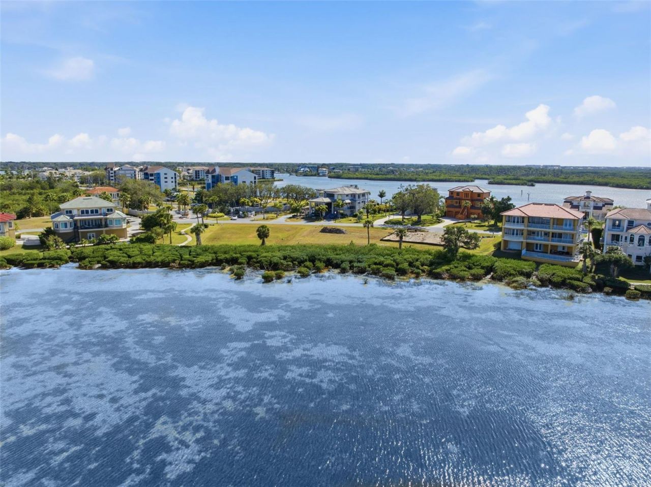 25 Harborpointe Drive, Port Richey, FL 34668 Photo