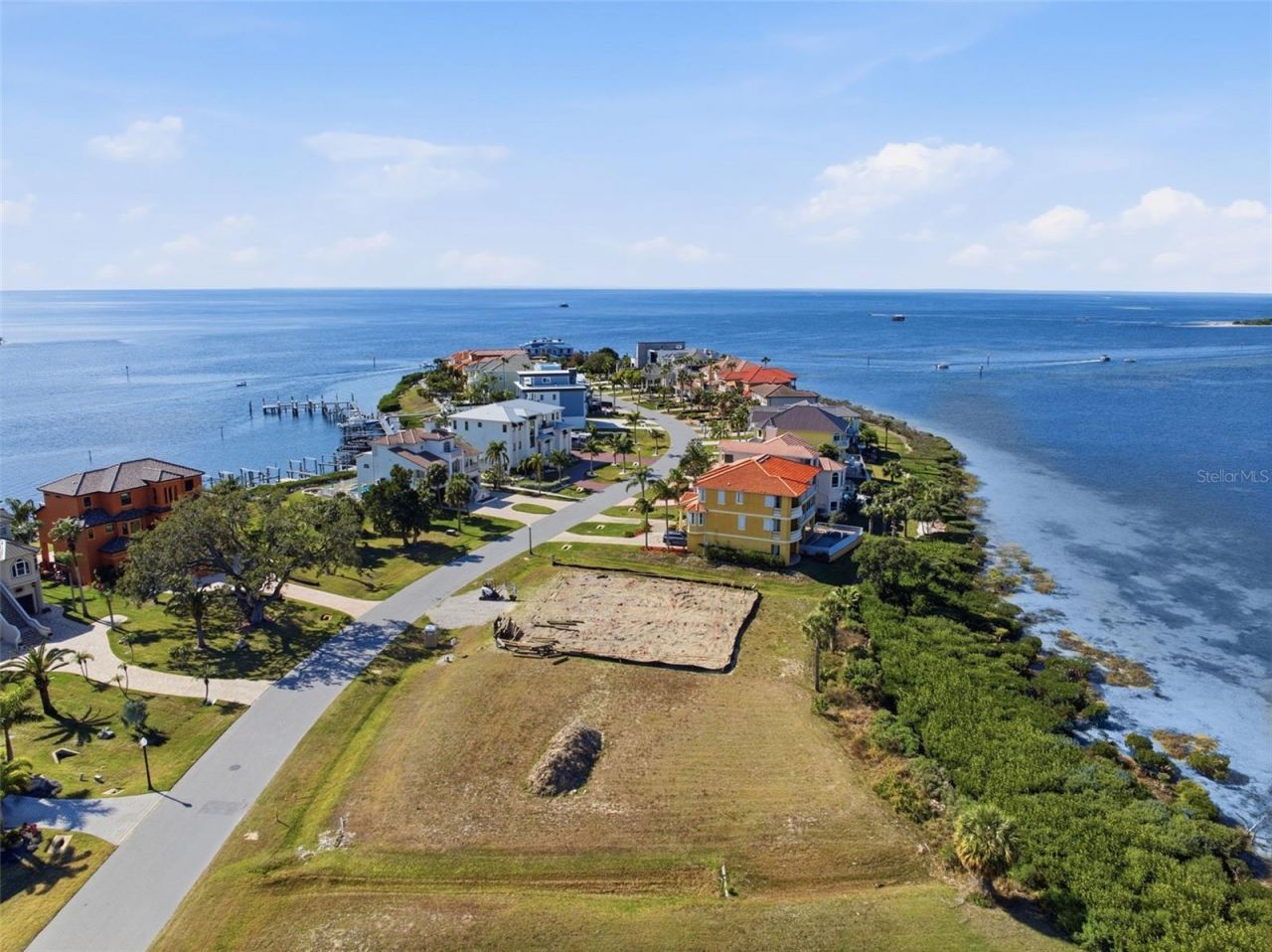 25 Harborpointe Drive, Port Richey, FL 34668 Photo