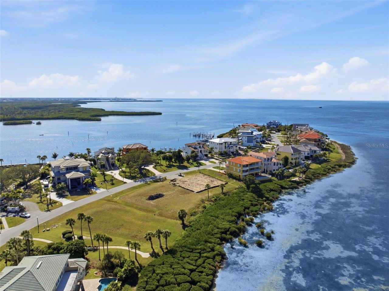 25 Harborpointe Drive, Port Richey, FL 34668 Photo