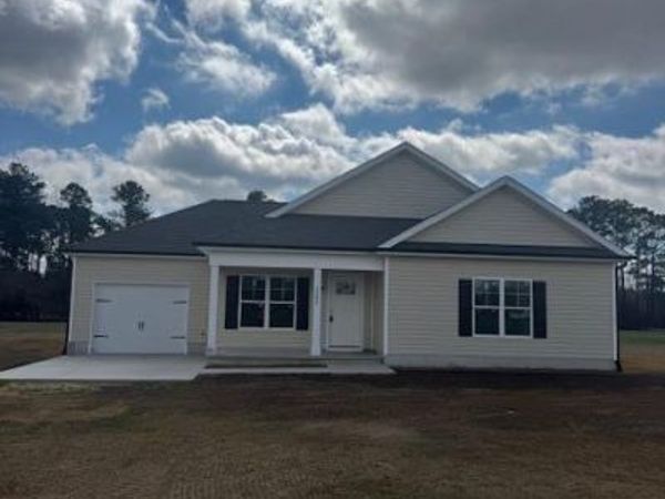 2286 Indian Town Road , Clinton, NC 28328