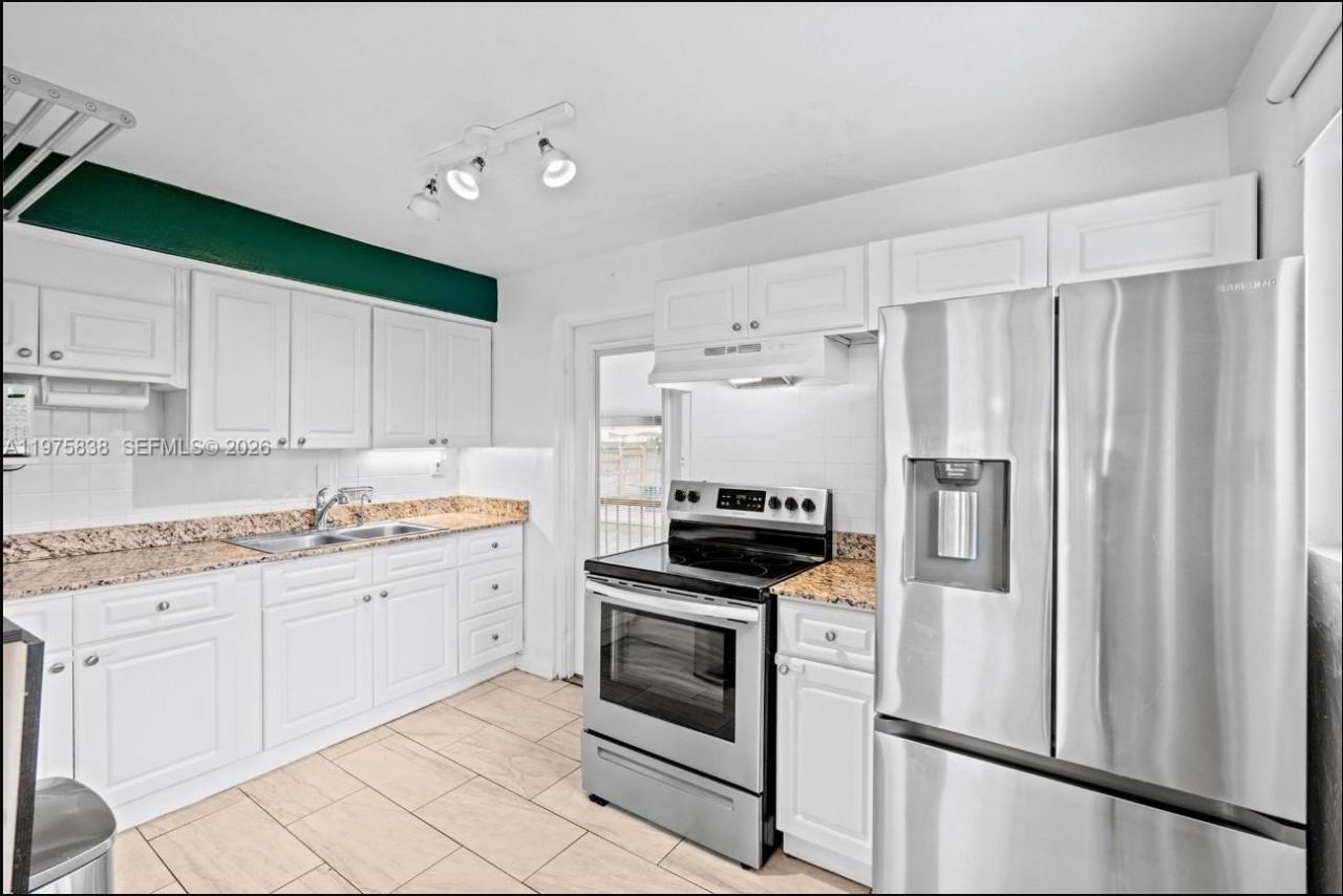 5754 SW 20th St , West Park, FL 33023 Photo