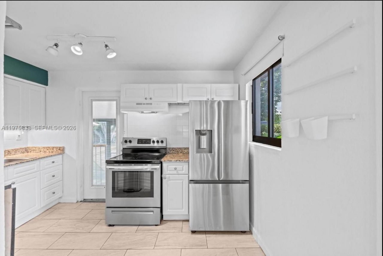 5754 SW 20th St , West Park, FL 33023 Photo