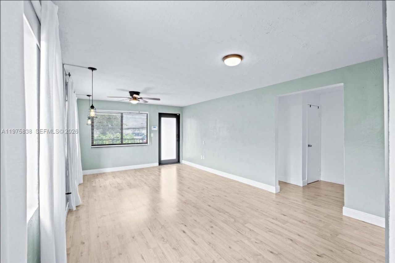 5754 SW 20th St , West Park, FL 33023 Photo