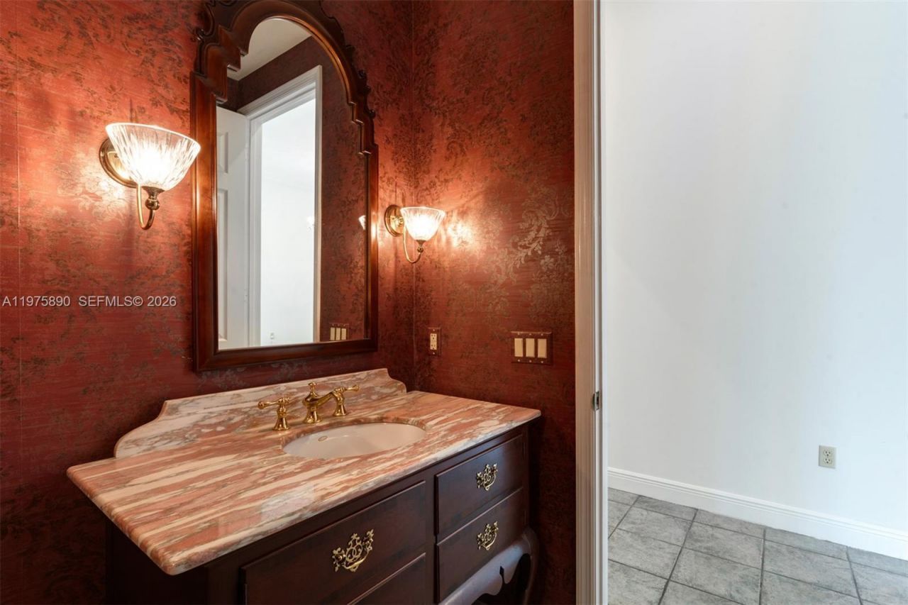 7280 SW 100th St, Pinecrest, FL 33156 Photo