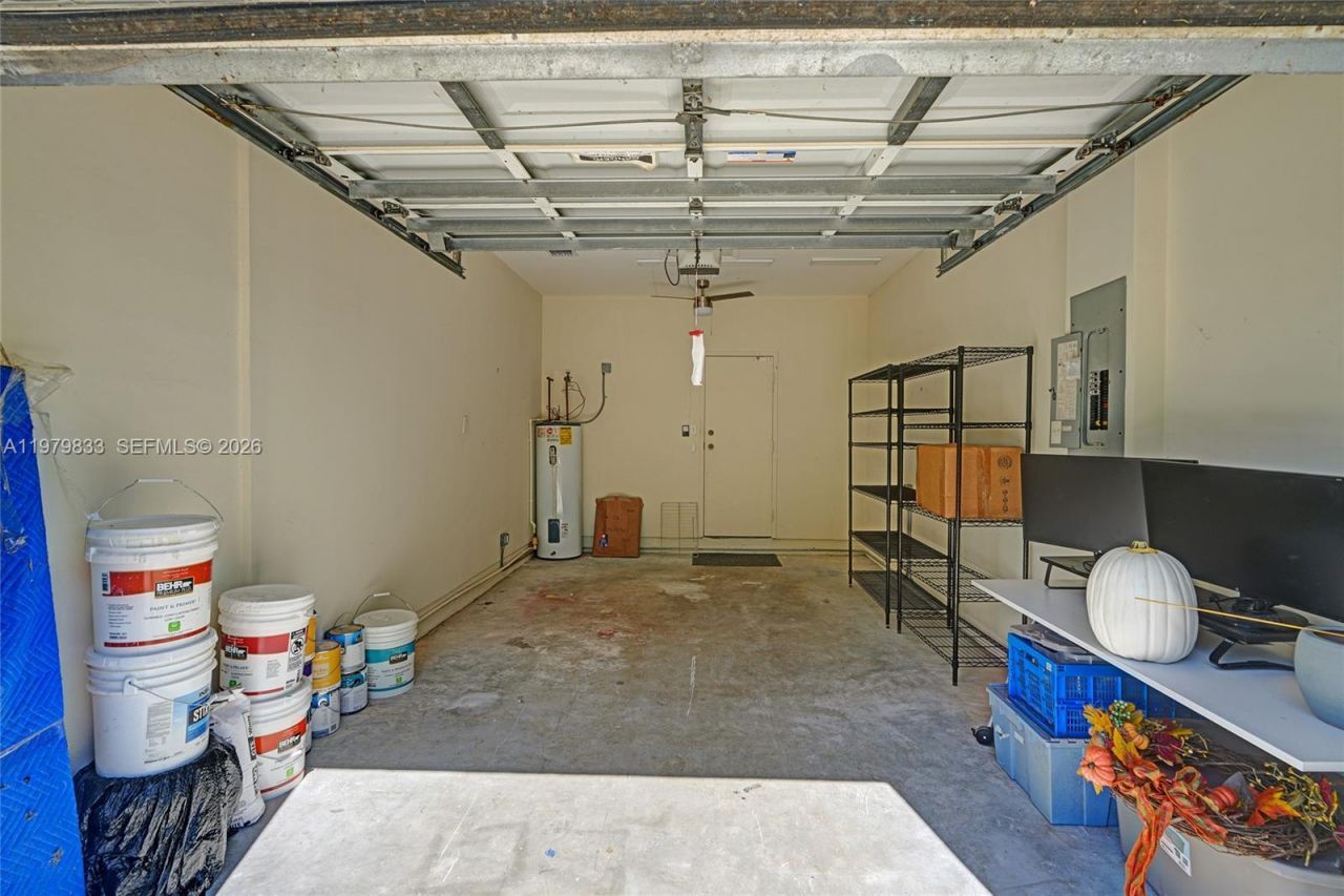 8371 SW 122nd St, Unit A, Miami, FL 33156 Photo