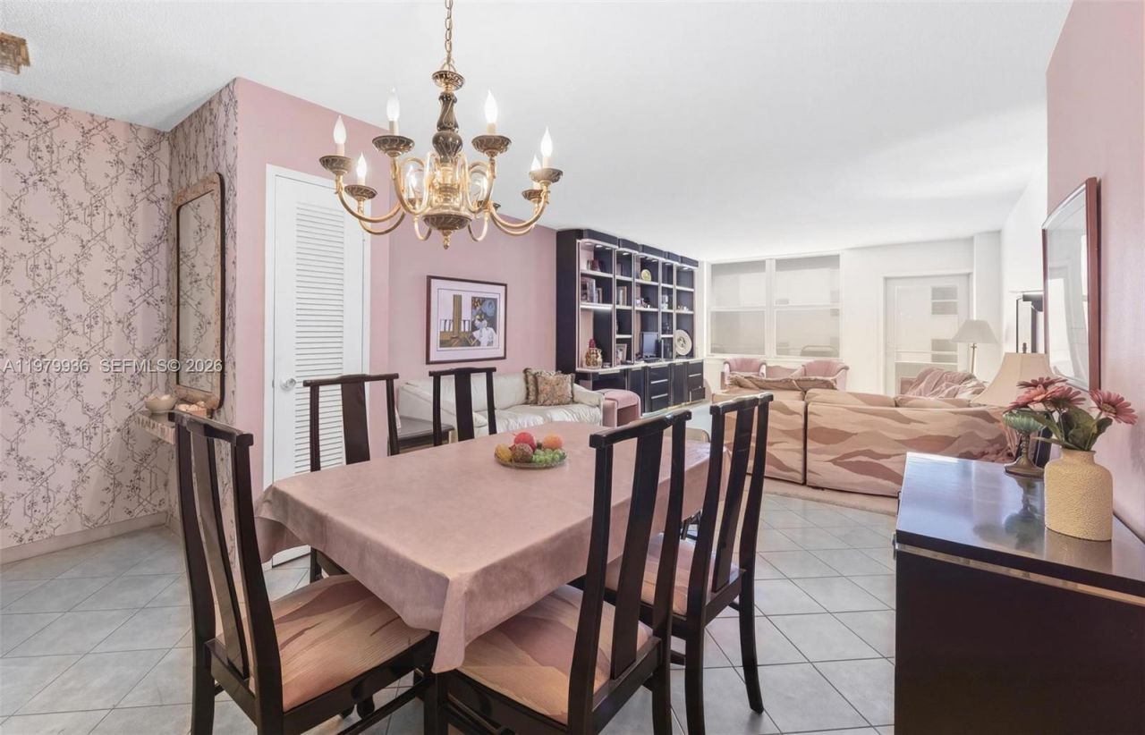 9225 Collins Ave , Unit 610, Surfside, FL 33154 Photo