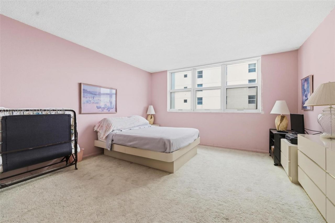 9225 Collins Ave , Unit 610, Surfside, FL 33154 Photo