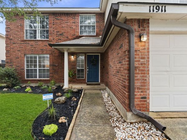 11911 Ghostbridge, Helotes, TX 78023