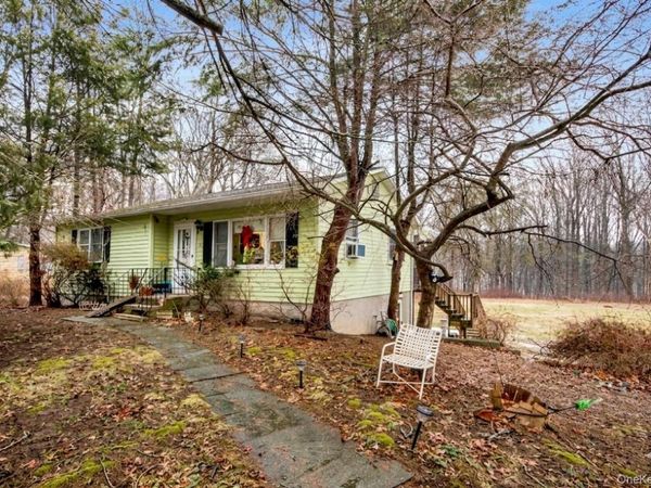 17 Last Road, Middletown, NY 10941