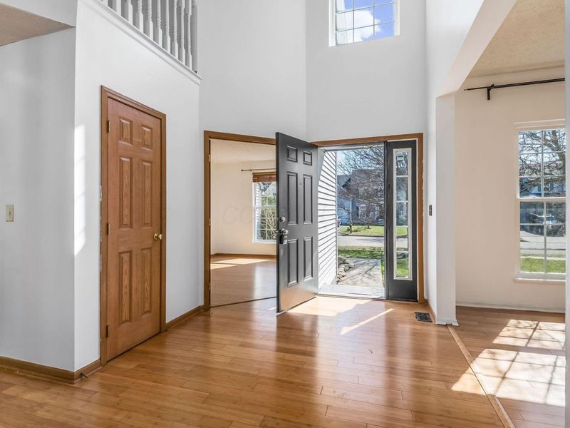 8210 Rodebaugh Road , Reynoldsburg, OH 43068 Photo 3