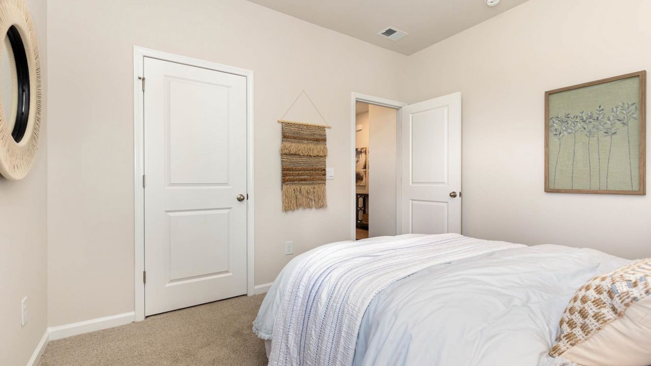 145 Homestead Way Photo 21