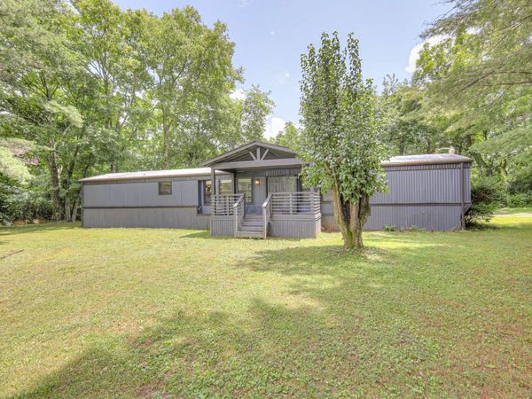 915 Hearthstone Ct, Smyrna, TN 37167