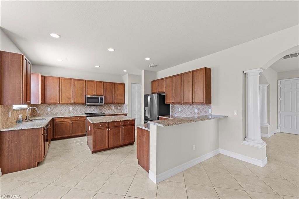 10148 Mimosa Silk Dr, Fort Myers, FL 33913 Photo