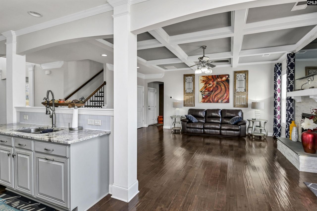 576 Maple Valley Loop Photo 13