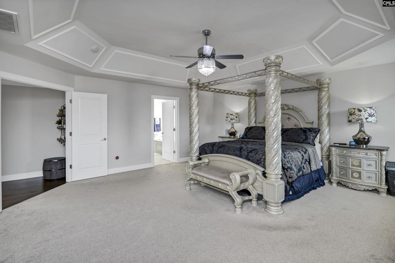 576 Maple Valley Loop Photo 18