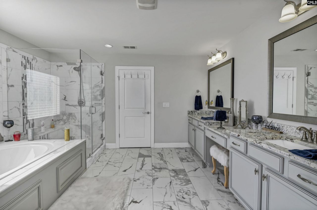 576 Maple Valley Loop Photo 19