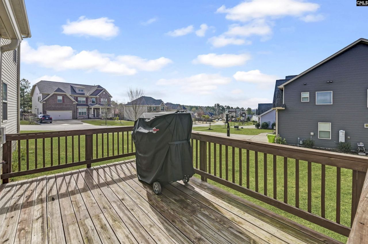 576 Maple Valley Loop Photo 40