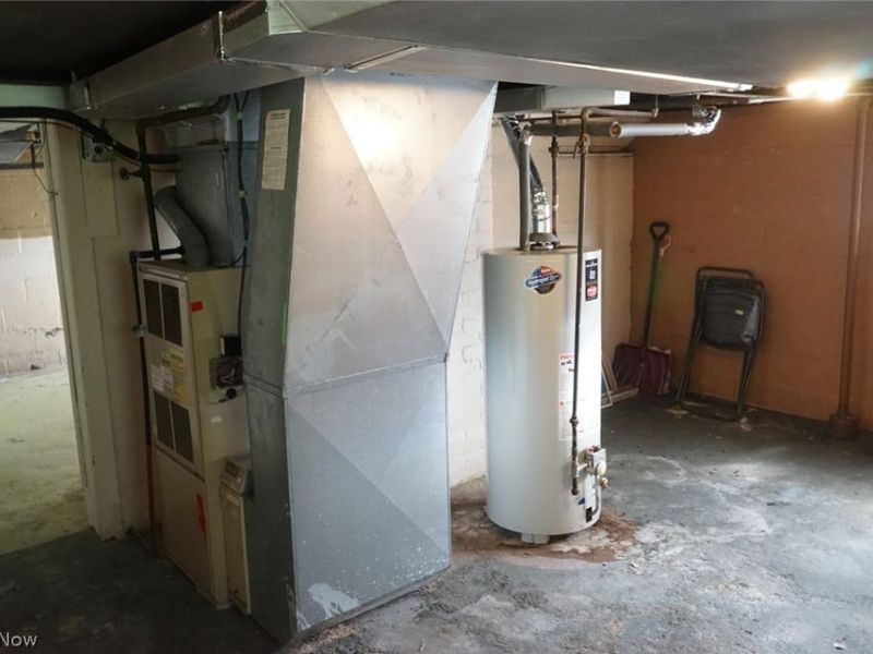 1893 Larchmont Avenue NE, Warren, OH 44483 Photo 11