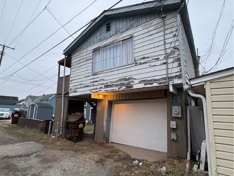 805 Clover Alley, Wellsville, OH 43968 Photo 1