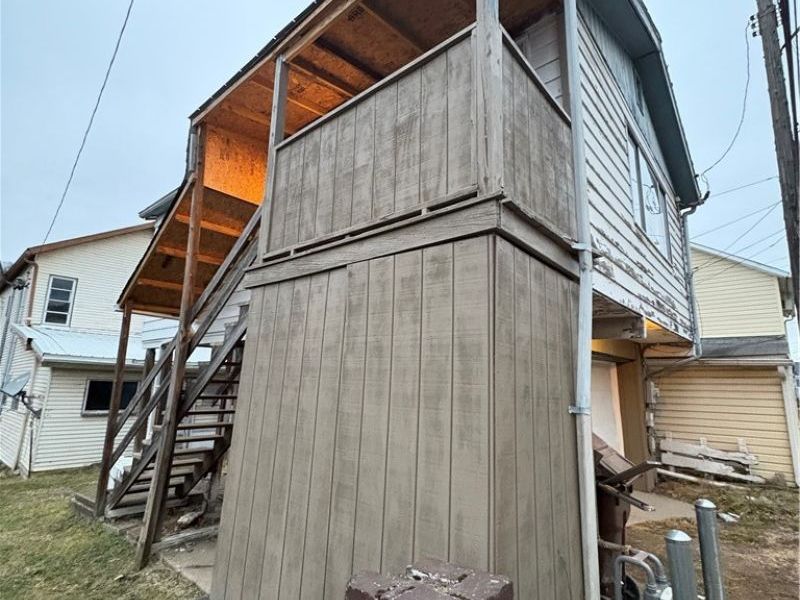 805 Clover Alley, Wellsville, OH 43968 Photo 2