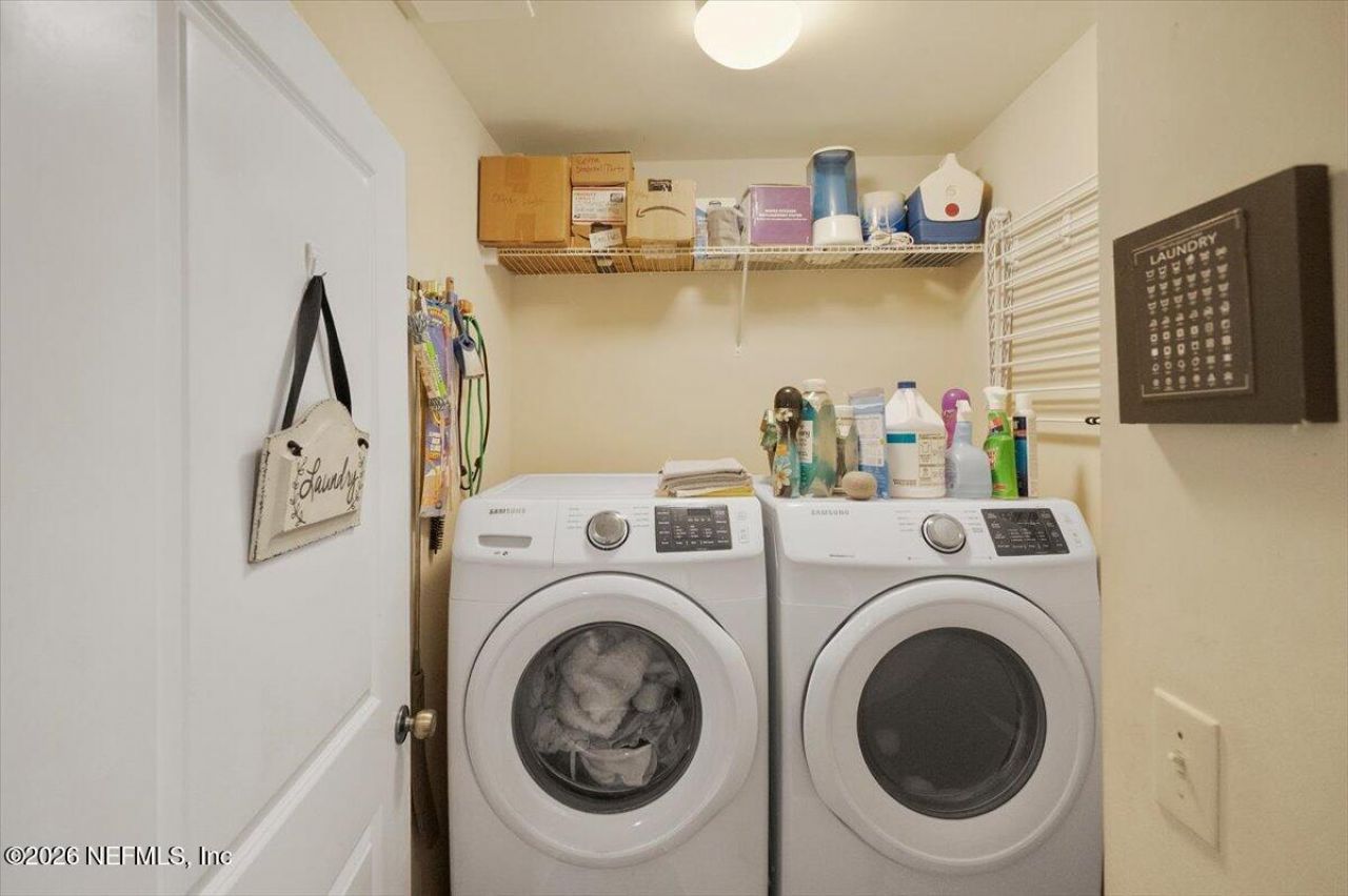 400 Bay Street, Unit 206, Jacksonville, FL 32202 Photo