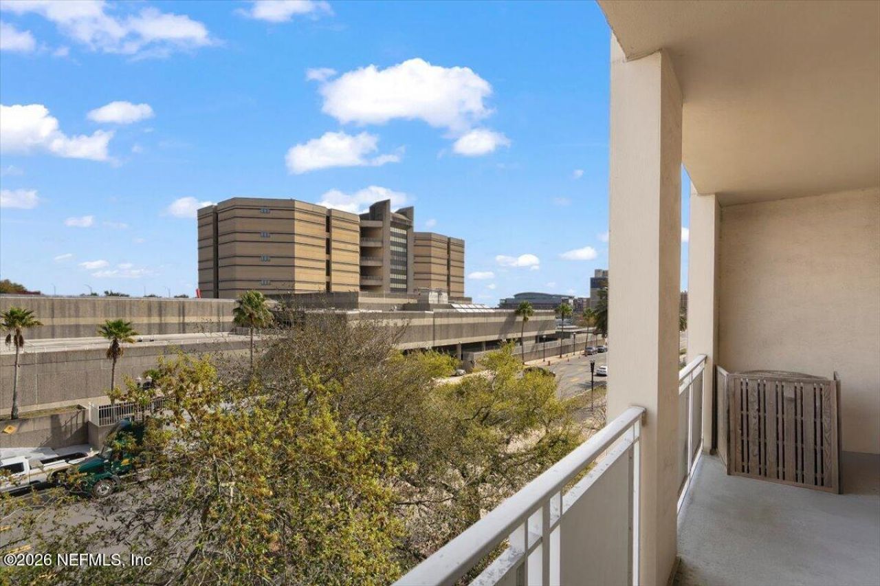 400 Bay Street, Unit 206, Jacksonville, FL 32202 Photo