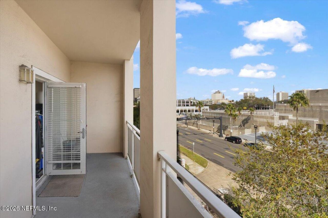 400 Bay Street, Unit 206, Jacksonville, FL 32202 Photo