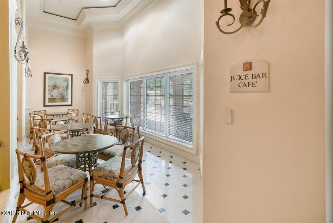 400 Bay Street, Unit 206, Jacksonville, FL 32202 Photo