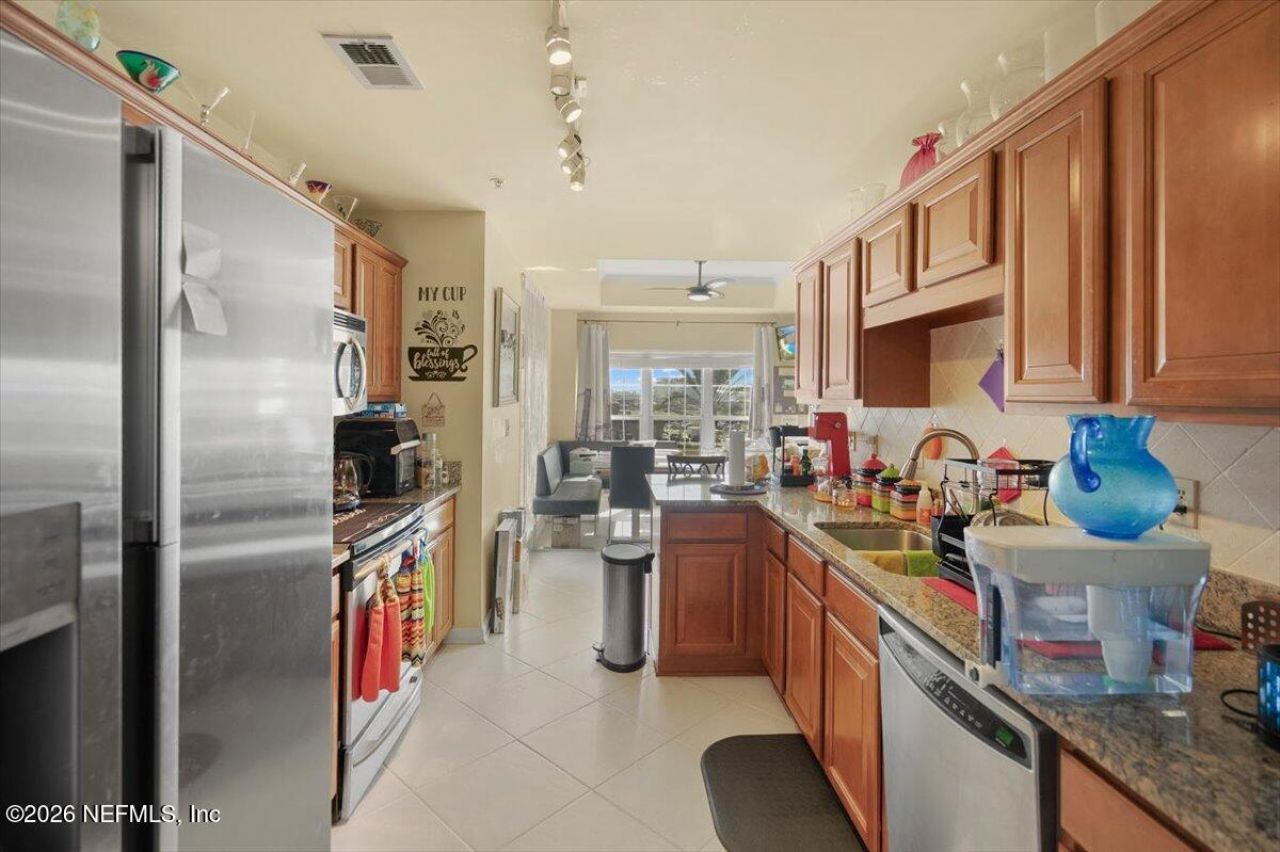400 Bay Street, Unit 206, Jacksonville, FL 32202 Photo