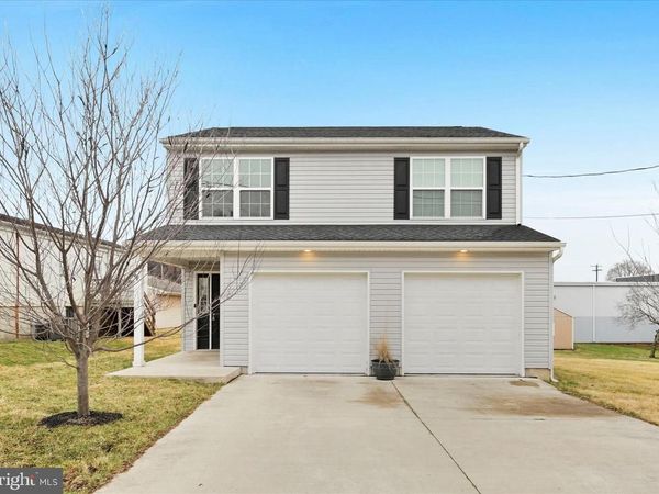 130 S FRANKLIN STREET, FLEETWOOD, PA 19522