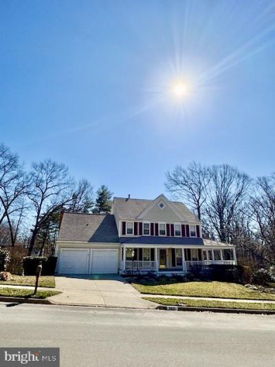 6825 Spring Beauty Court, Springfield, VA 22152 Main Photo