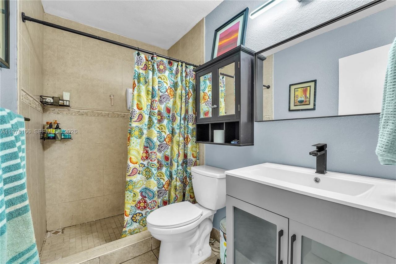 9340 SW 19th St, Miami, FL 33165 Photo