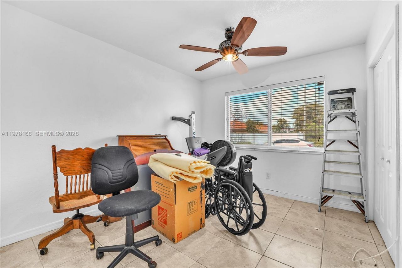 9340 SW 19th St, Miami, FL 33165 Photo