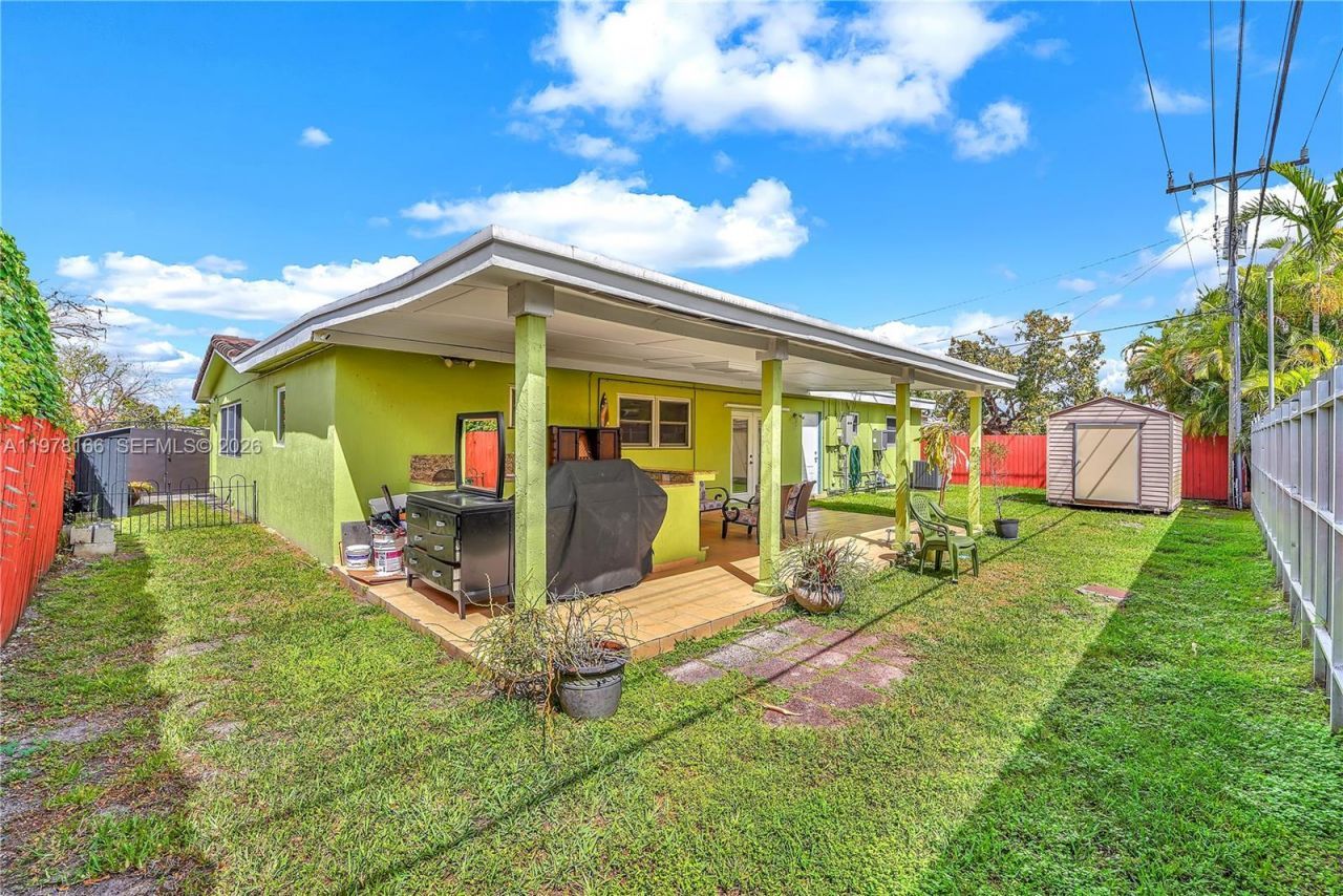 9340 SW 19th St, Miami, FL 33165 Photo