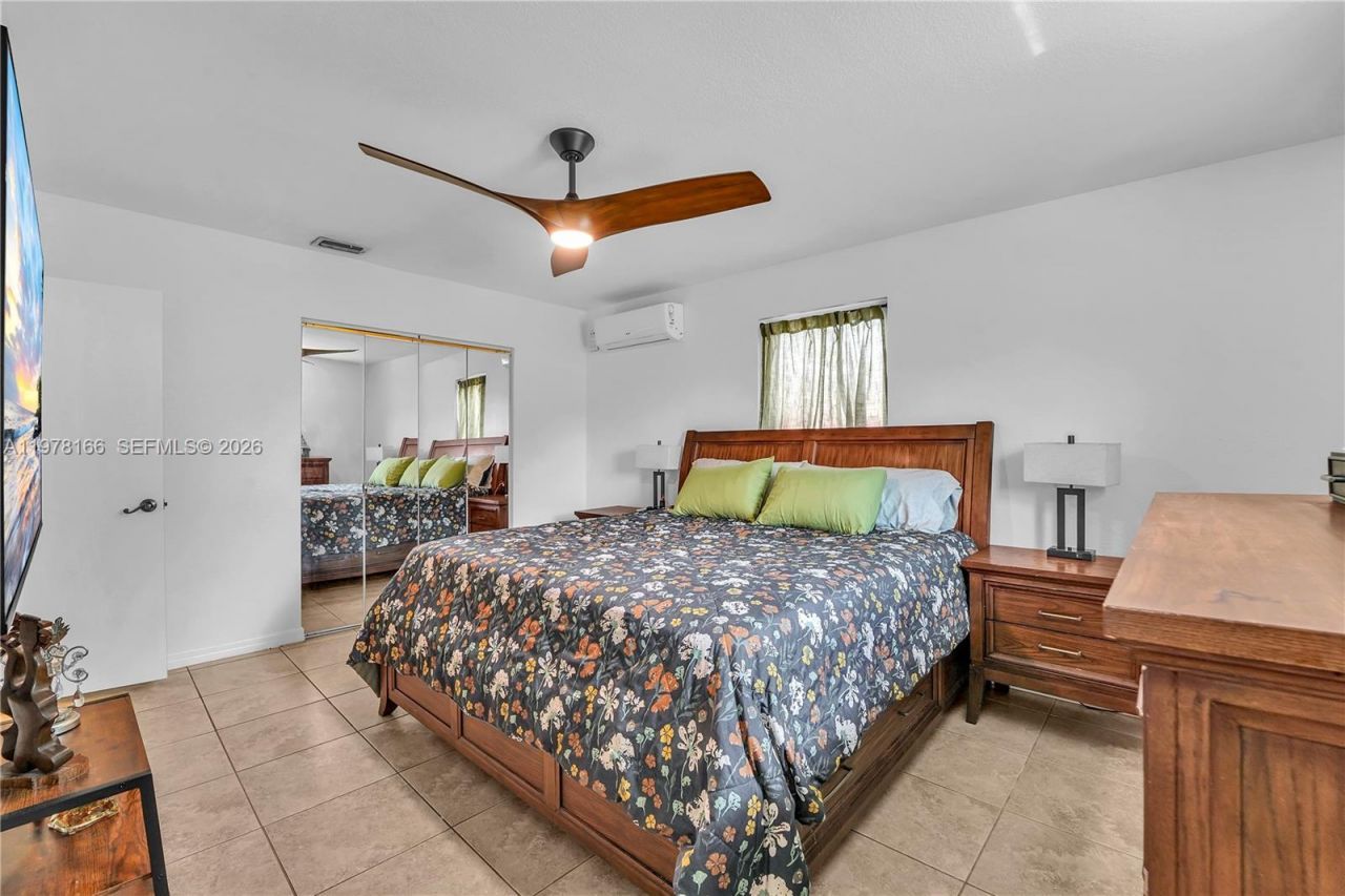 9340 SW 19th St, Miami, FL 33165 Photo