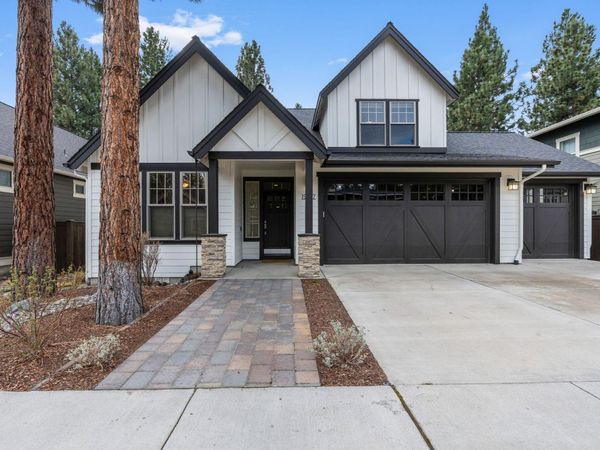 19147 Park Commons Drive, Bend, OR 97703