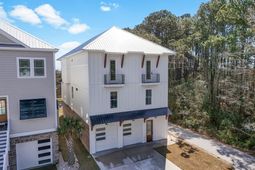 42 Enclave Pl. photo 4