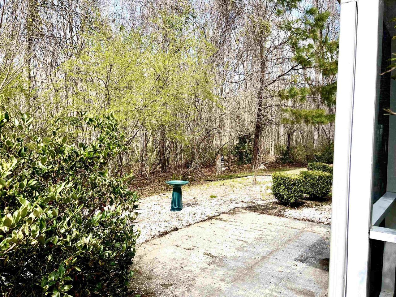 250 Country Manor Dr. Photo 21