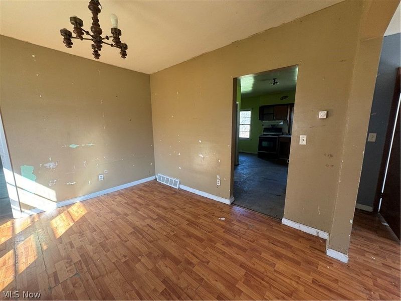 26958 Schady Road, Olmsted Township, OH 44138 Photo 4