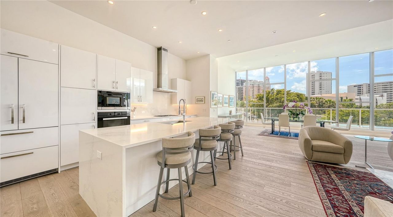 1335 2nd Street, Unit Villa 2E, Sarasota, FL 34236 Photo