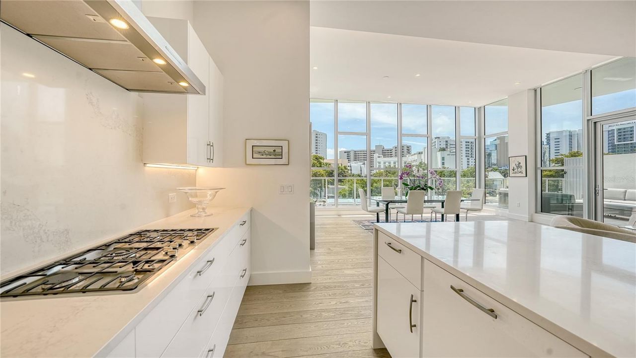 1335 2nd Street, Unit Villa 2E, Sarasota, FL 34236 Photo