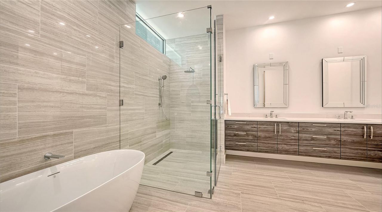 1335 2nd Street, Unit Villa 2E, Sarasota, FL 34236 Photo