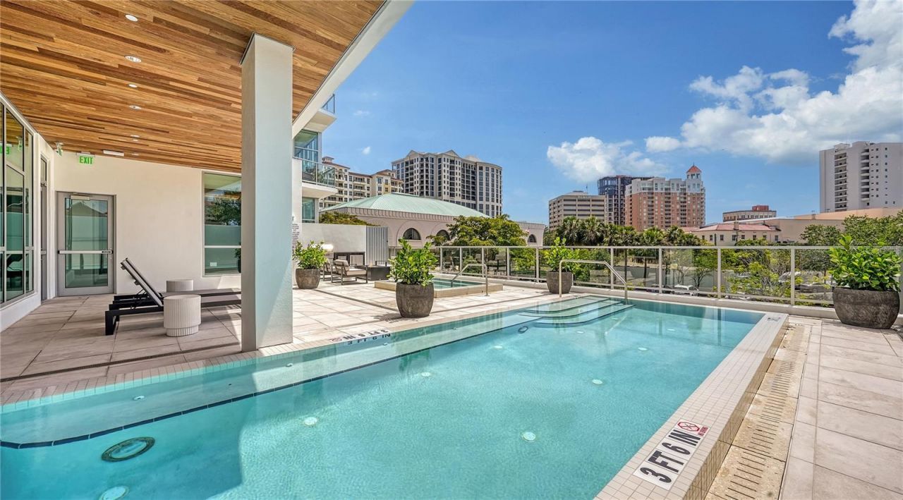 1335 2nd Street, Unit Villa 2E, Sarasota, FL 34236 Photo