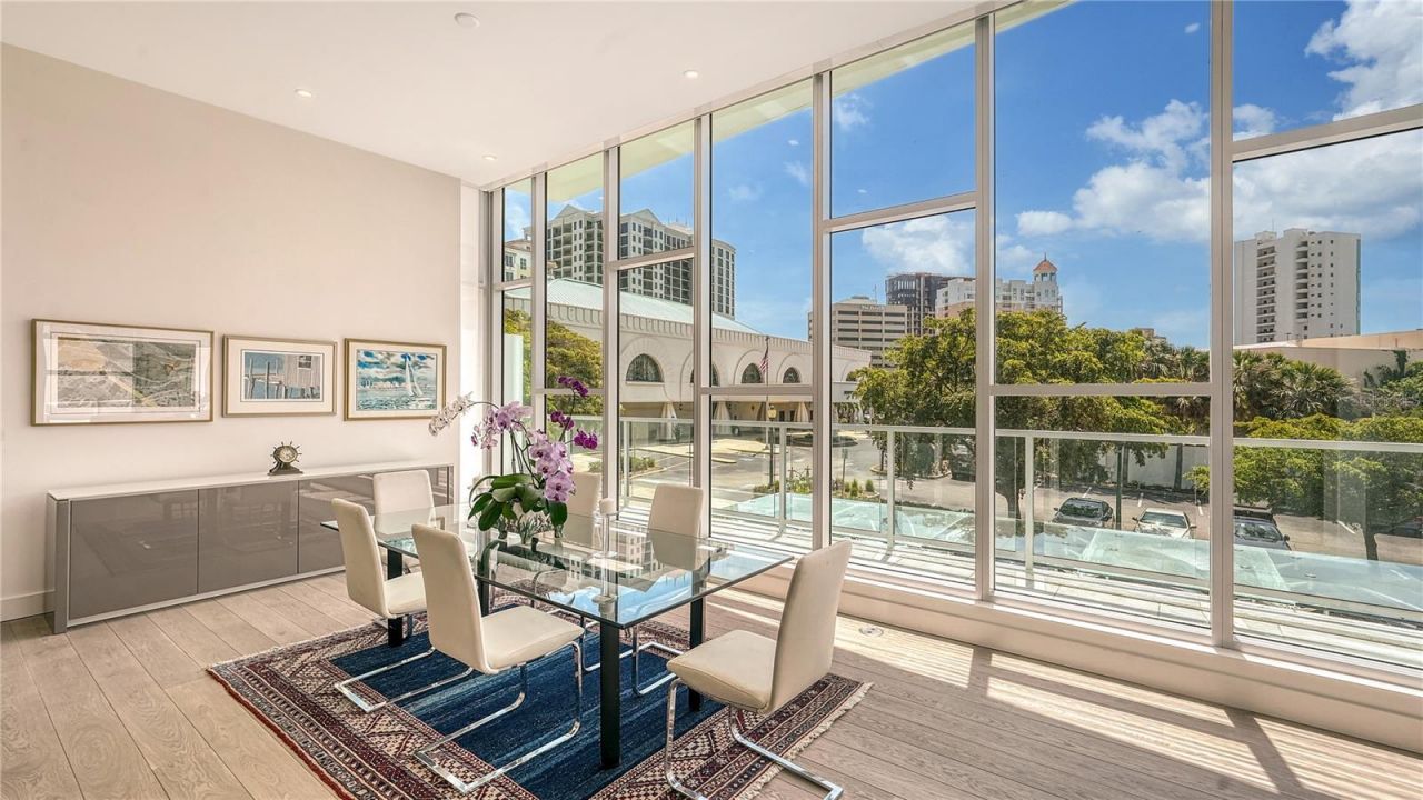 1335 2nd Street, Unit Villa 2E, Sarasota, FL 34236 Photo