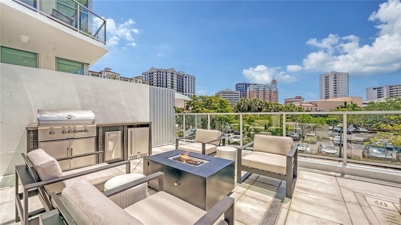 1335 2nd Street, Unit Villa 2E, Sarasota, FL 34236 Photo