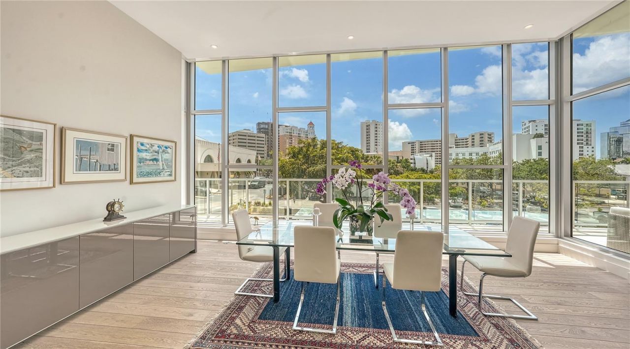 1335 2nd Street, Unit Villa 2E, Sarasota, FL 34236 Photo