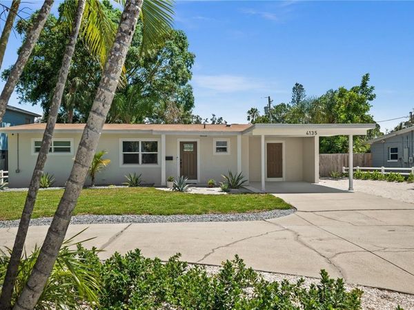 4135 SHORE ACRES BOULEVARD NE, ST PETERSBURG, FL 33703