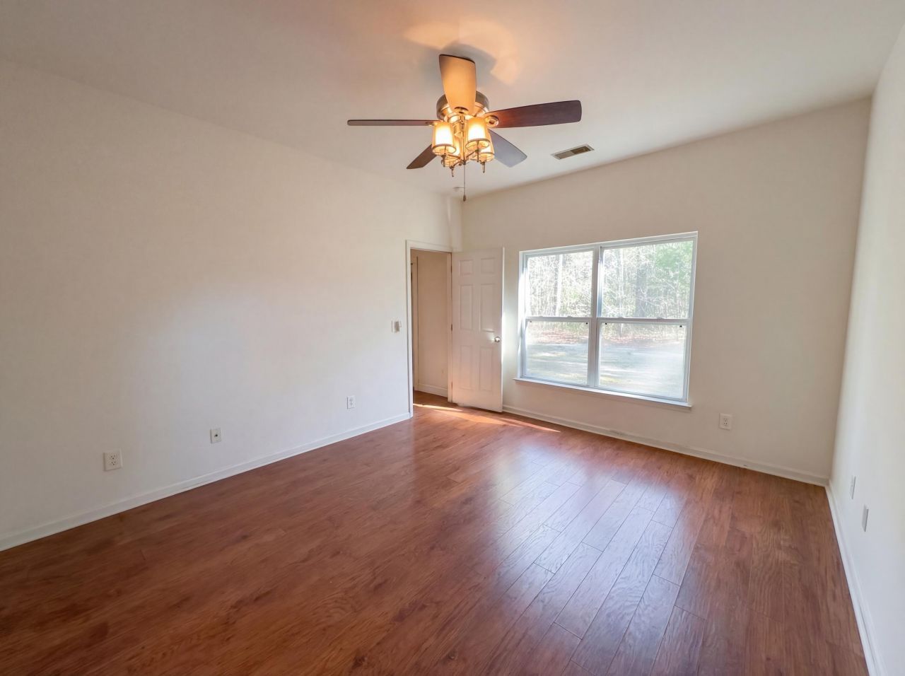 258 Westbrooke Road Photo 11