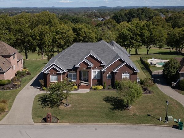 503 Glenway Cv, Lebanon, TN 37087